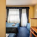 Hotell Laura 3*